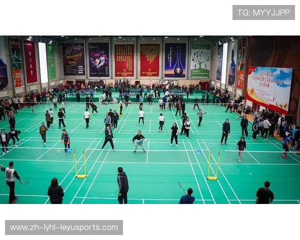 羽毛球泡球和蒸球